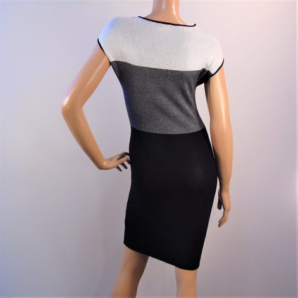 d Dynamite Knit Dress Size - Picture 2 of 7
